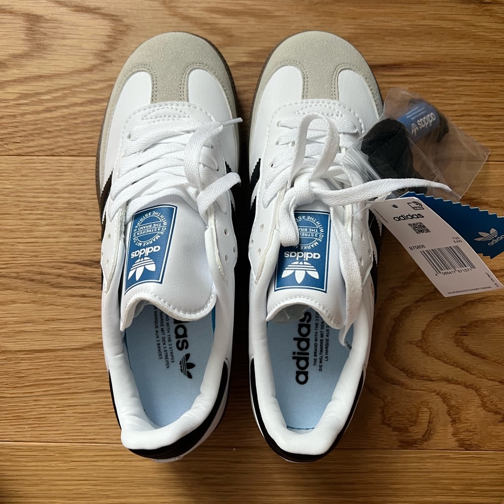Adidas Samba OG new no box.